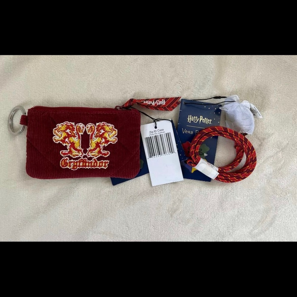 Vera Bradley x Harry Potter Gryffindor ID Case And Landyard